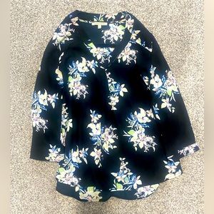 Women’s blouse (size S) from Stitchfix